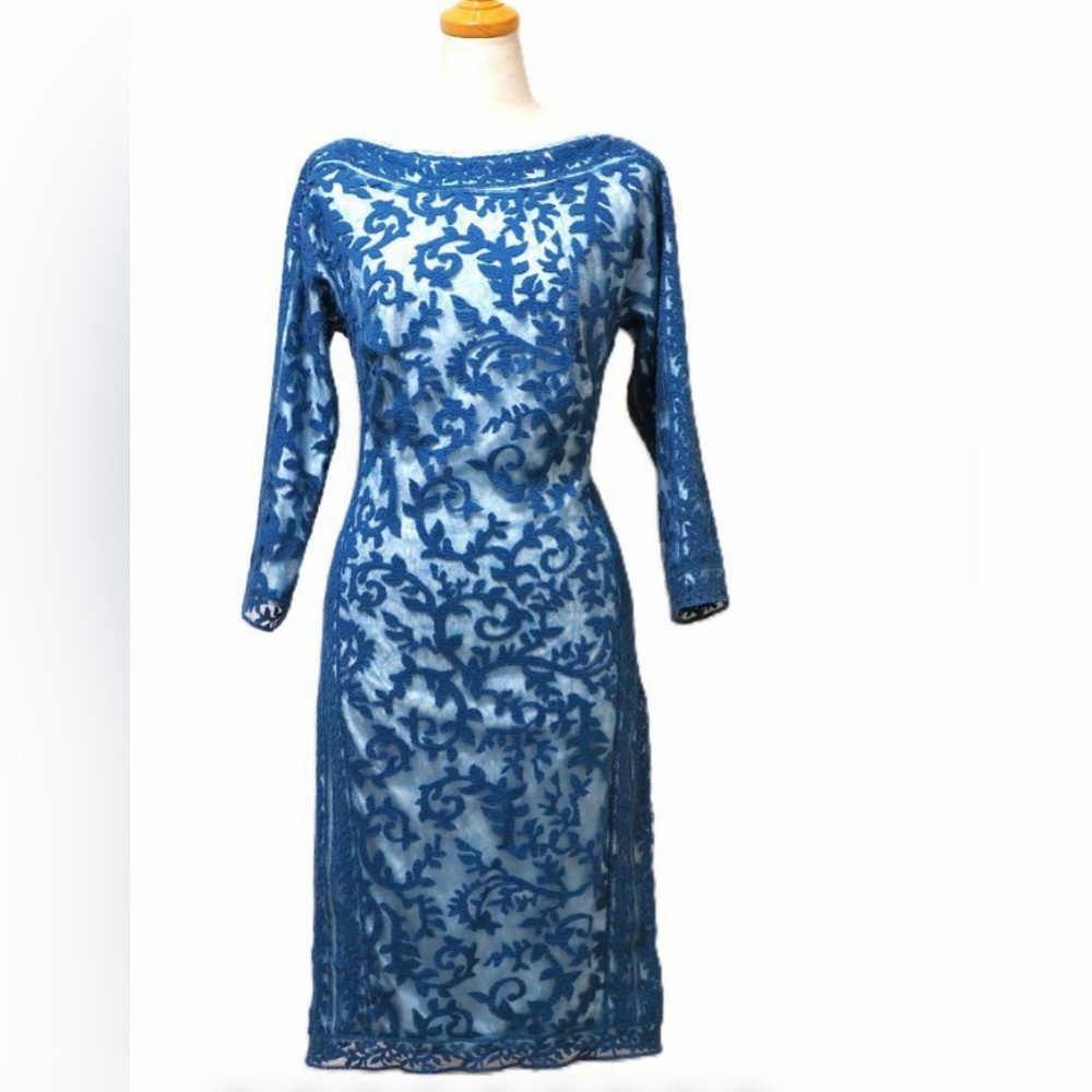 Tadashi Shoji Contour-Panel Lace cocktail dress size 14